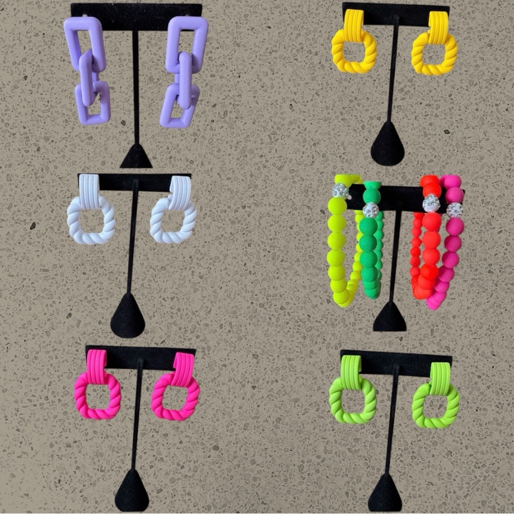 Colorful Neon colored Beaded bracelets and Braided Earrings . Pre-owned EUC
